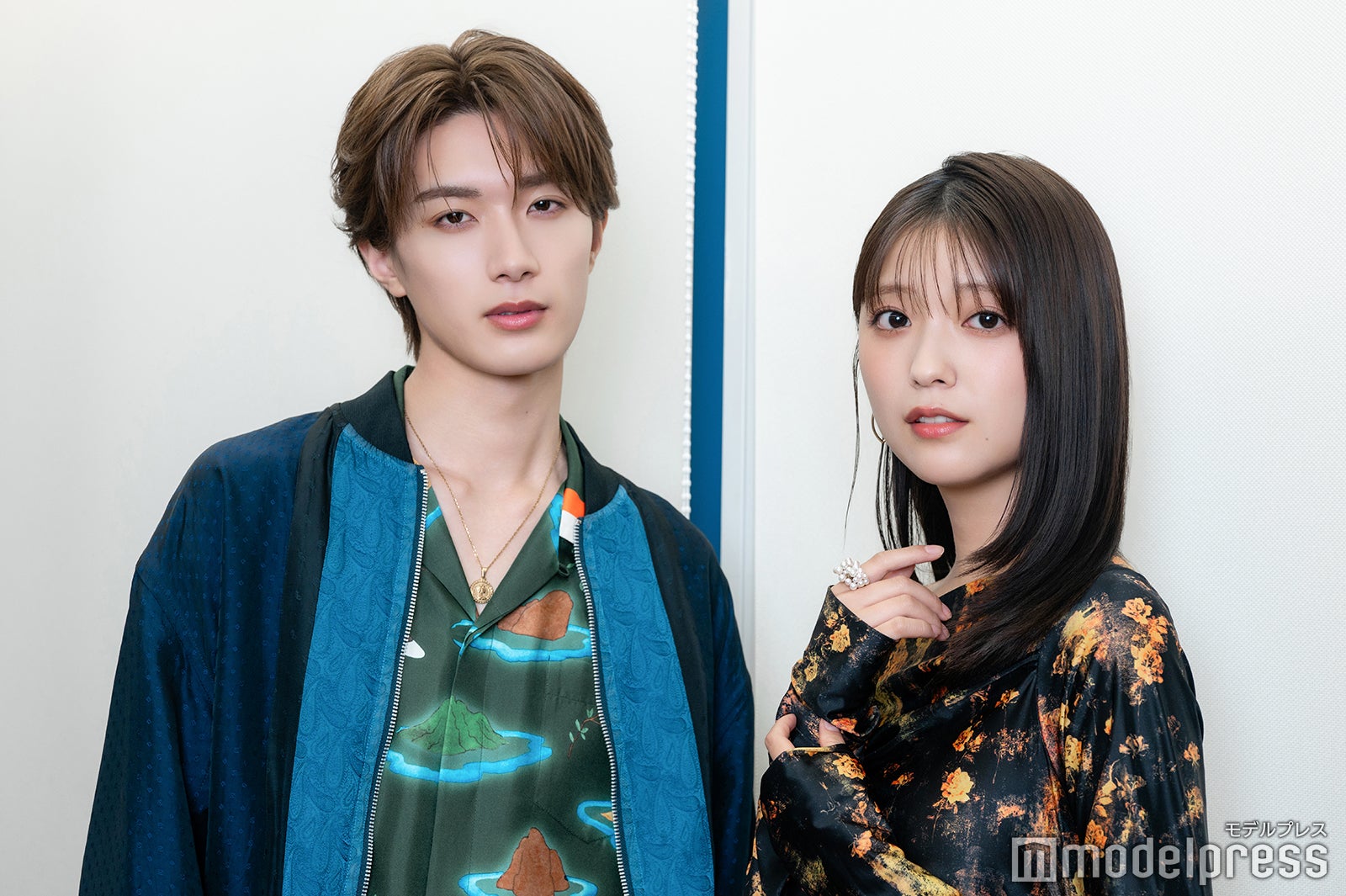 山中柔太朗、工藤美桜（C）モデルプレス