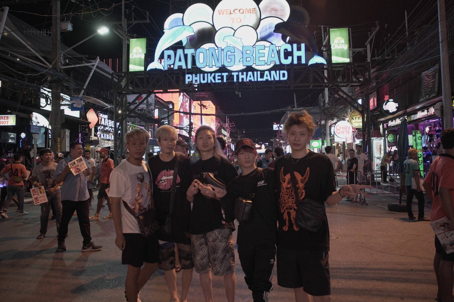 レペゼン地球（左から）DJ銀太、DJふぉい、DJ社長、DJまる、MG脇（C）レペゼン地球