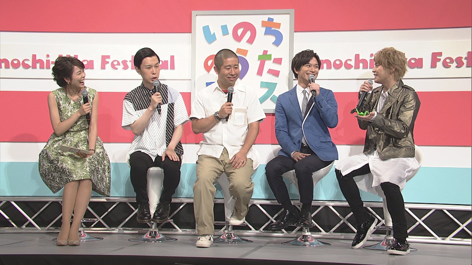 NEWS手越祐也、女子中学生をサプライズ訪問 加藤シゲアキも広島へ