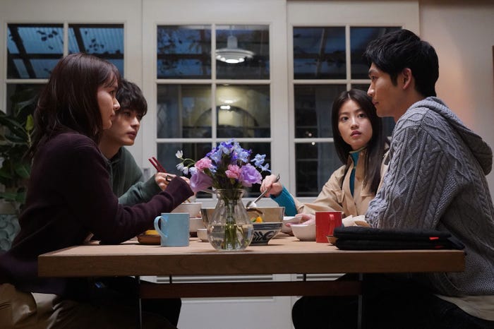 (左から)多部未華子、神尾楓珠、今田美桜、松下洸平「いちばんすきな花」第7話(C)フジテレビ