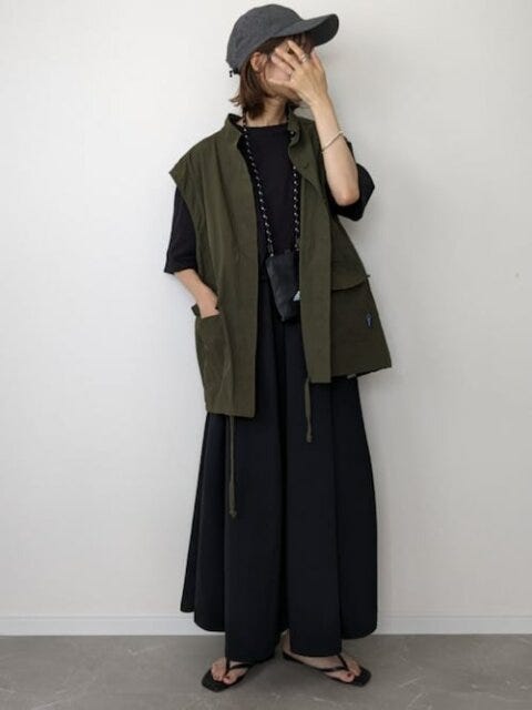 ミリタリーベスト　コーデ　夏　秋