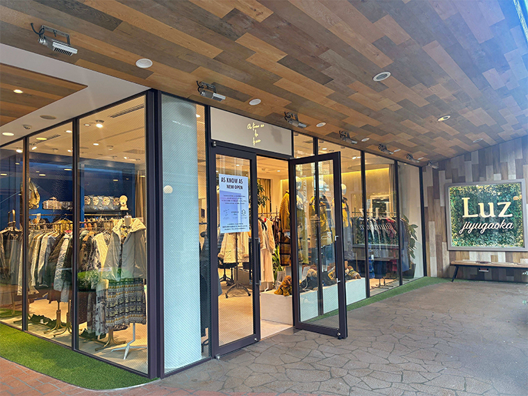 「アズノゥアズ・デワン」 犬と飼い主のお揃い提案に手応え