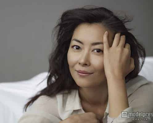 離婚協議中の中山美穂がシングルマザーに「大変な役が来てしまった」
