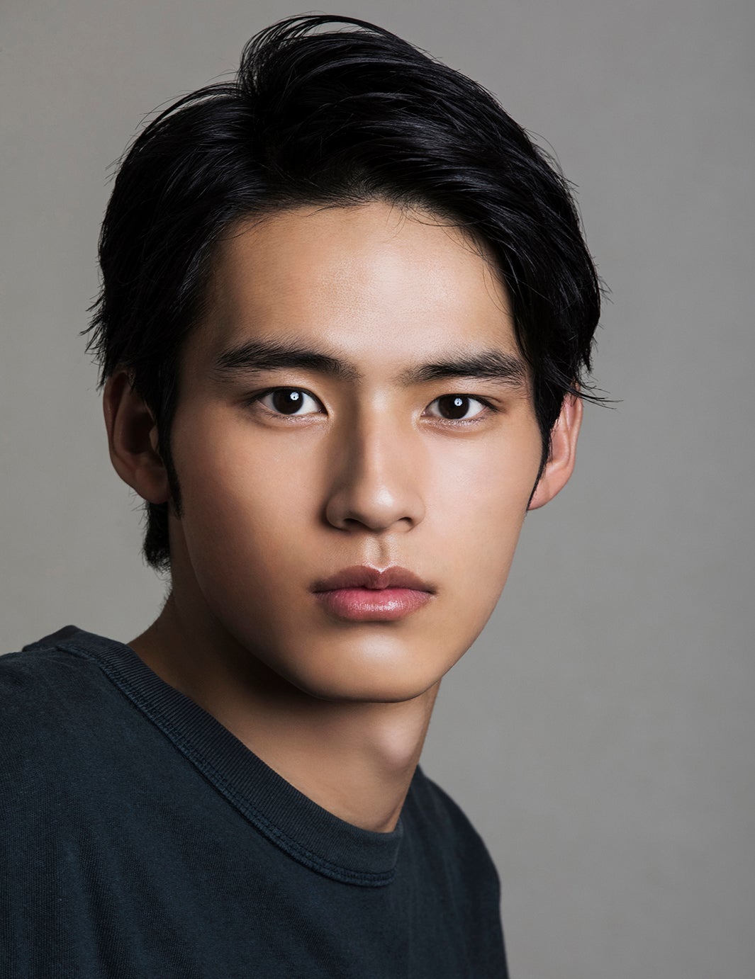 岡田健史、浜辺美波の彼氏候補役で「ウチの娘は、彼氏が出来ない！！」出演決定