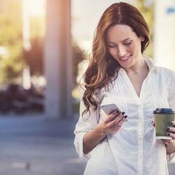 好きなのバレバレだよ 男が本命に送りがちな べた惚れline モデルプレス