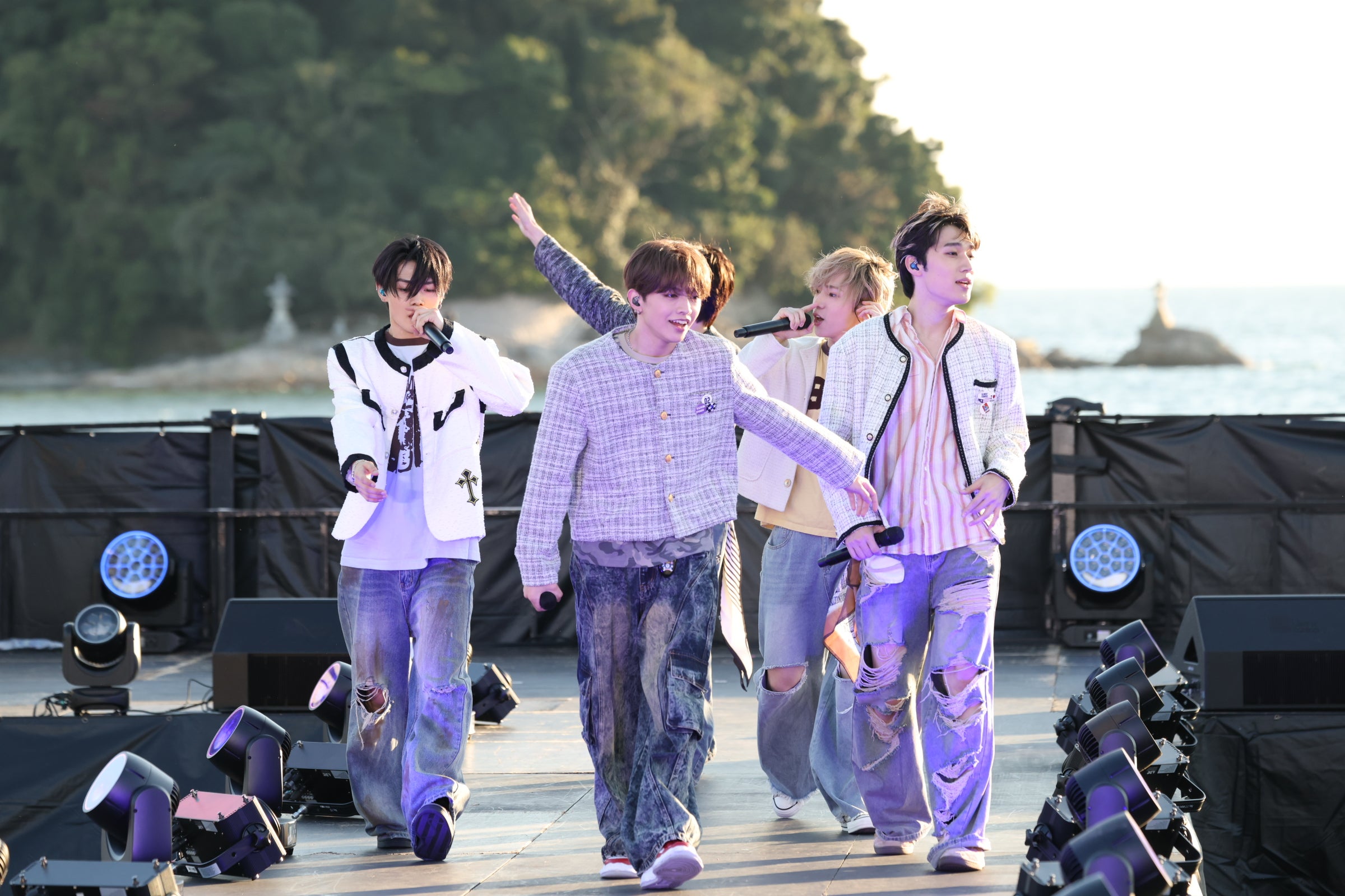 WILD BLUE（C）MIKAWA PALETTE produced by TGC STAGE