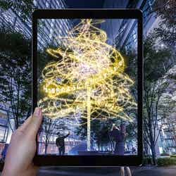 映画「君の名は。」コラボレーション ひかりメッセージツリー/画像提供:チームラボ