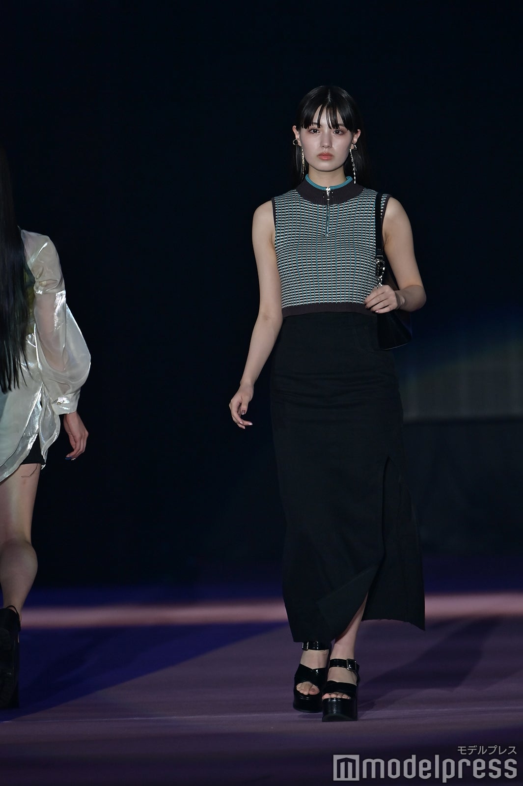 （C）モデルプレス