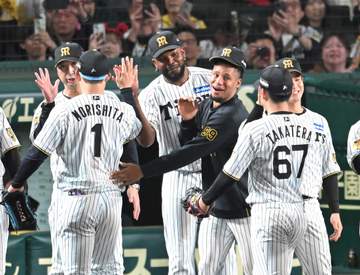 阪神0封リレー 粘ってつないでV劇ゲットだぜ！七回モレッタ聖地初星→八回ドリス三者凡退→九回岩崎ガッチリ5S