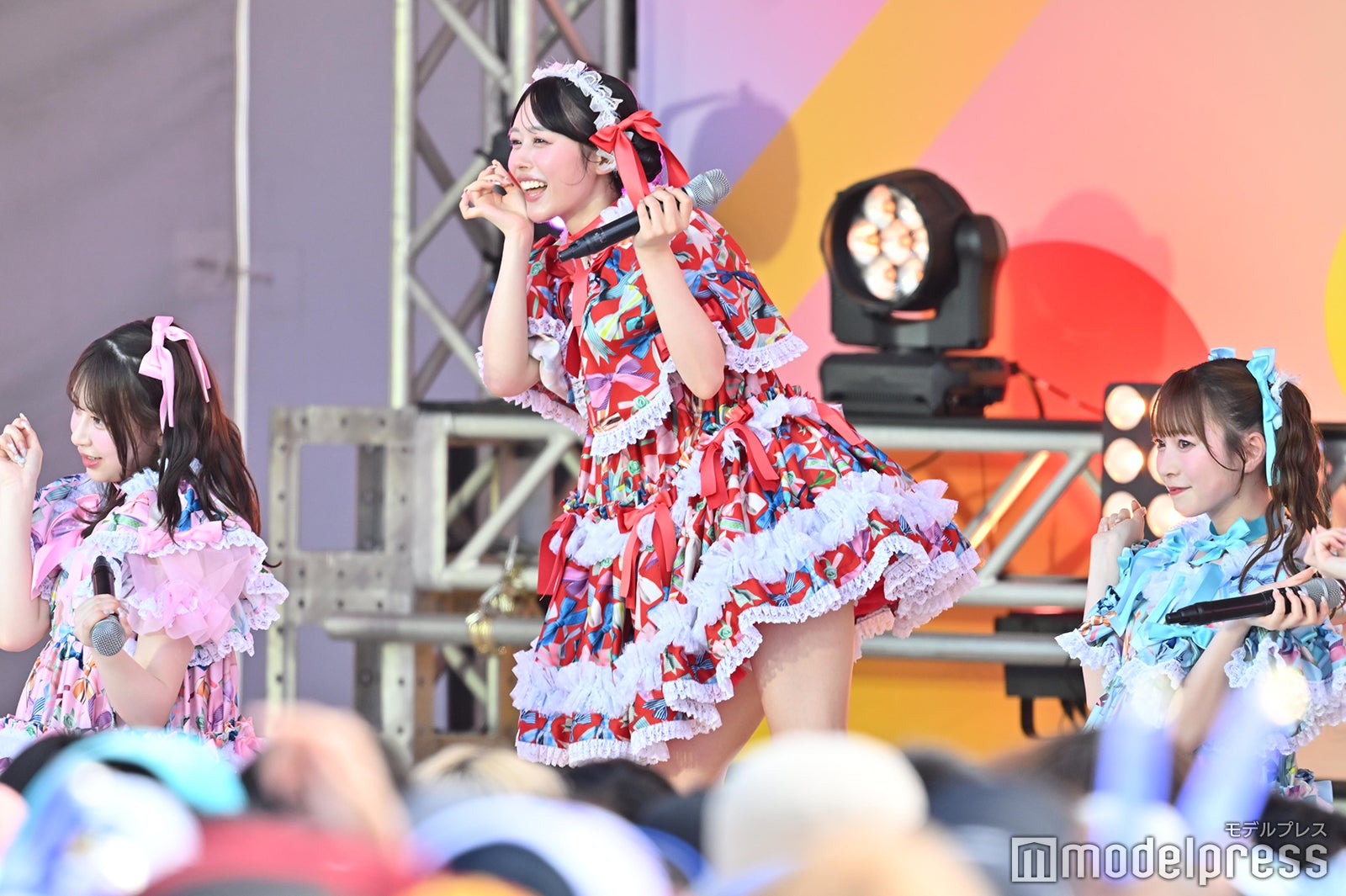 桜庭遥花、佐野愛花、梅田みゆ（C）モデルプレス