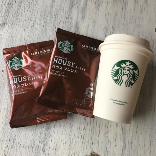 スタバ「リユーザブルカップ」中身