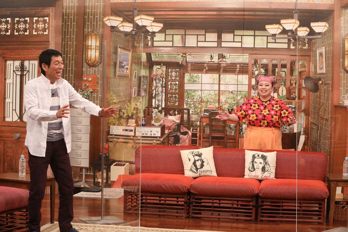 明石家さんま、渡辺直美(C)カンテレ