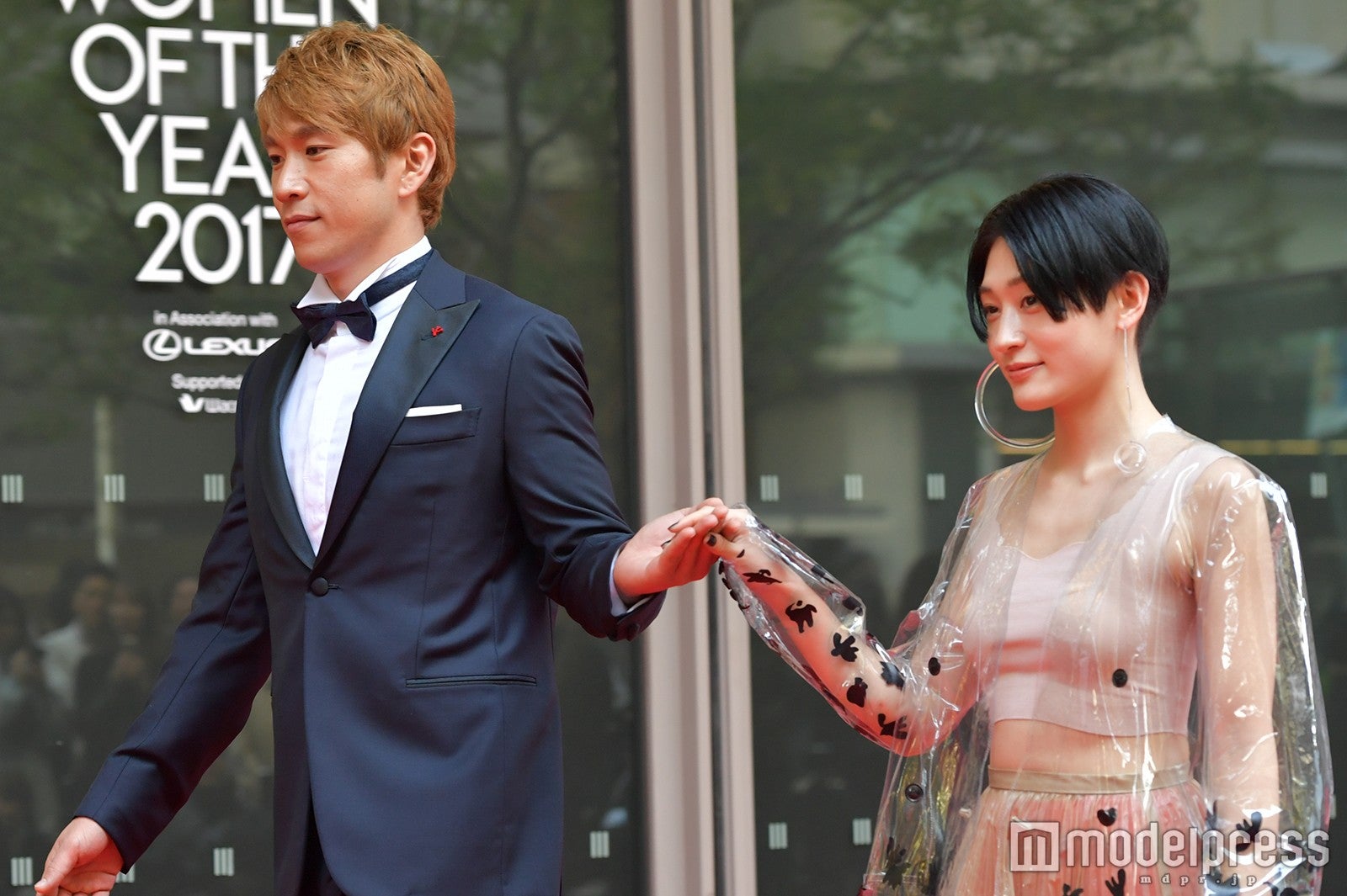 ブリリアン・コージ、コムアイ （C）モデルプレス