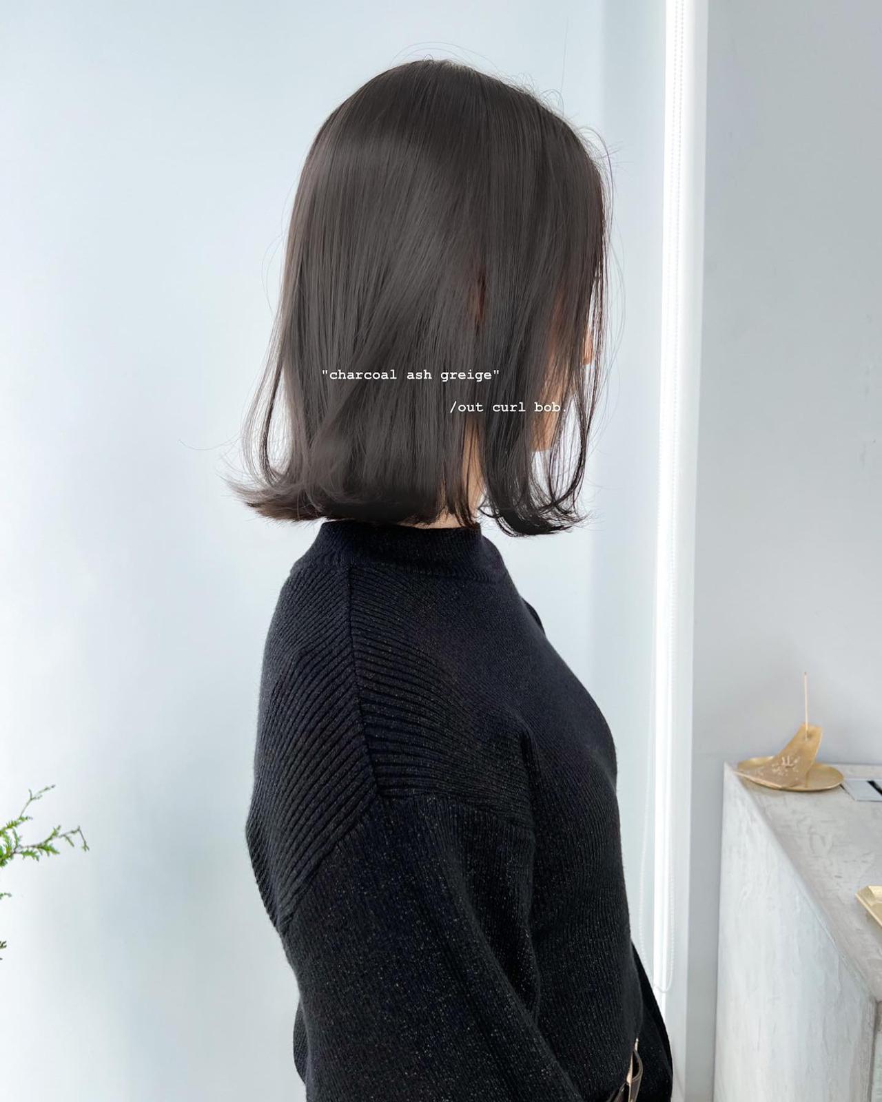 後ろ姿に釘付け こなれ見えを叶える 切りっぱなしロブ モデルプレス 後ろ姿に釘付け こなれ見えを叶える 切りっぱなしロブ モデルプレス