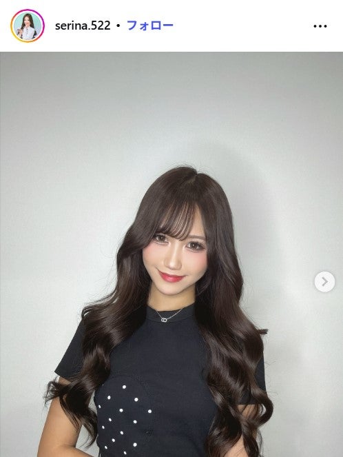 「今日好き」佐藤芹菜、美脚際立つショーパンコーデでディズニー満喫「頭身バランスバグってる」「レベチのスタイル」と反響