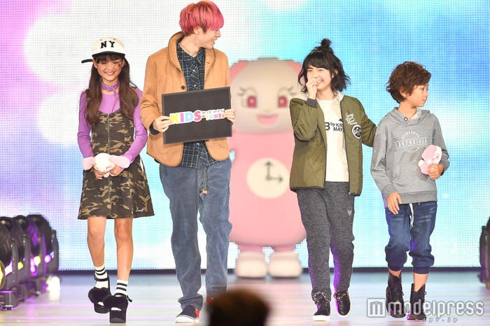 ステージの様子(C)モデルプレス