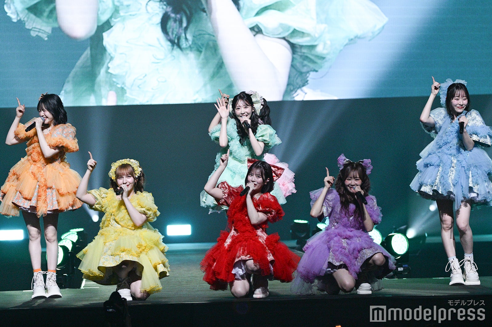 FRUITS ZIPPER（C）モデルプレス