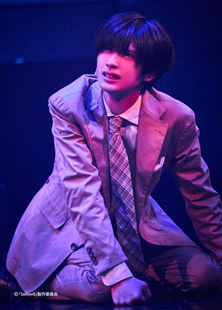 舞台「Solliev0」場面カットより（C）「Solliev0」製作委員会