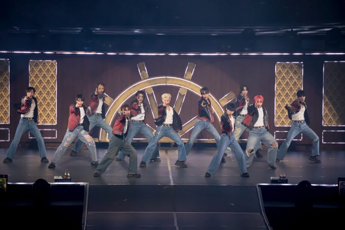 INI「LAPOSTA 2024」より(C)LAPONE Entertainment