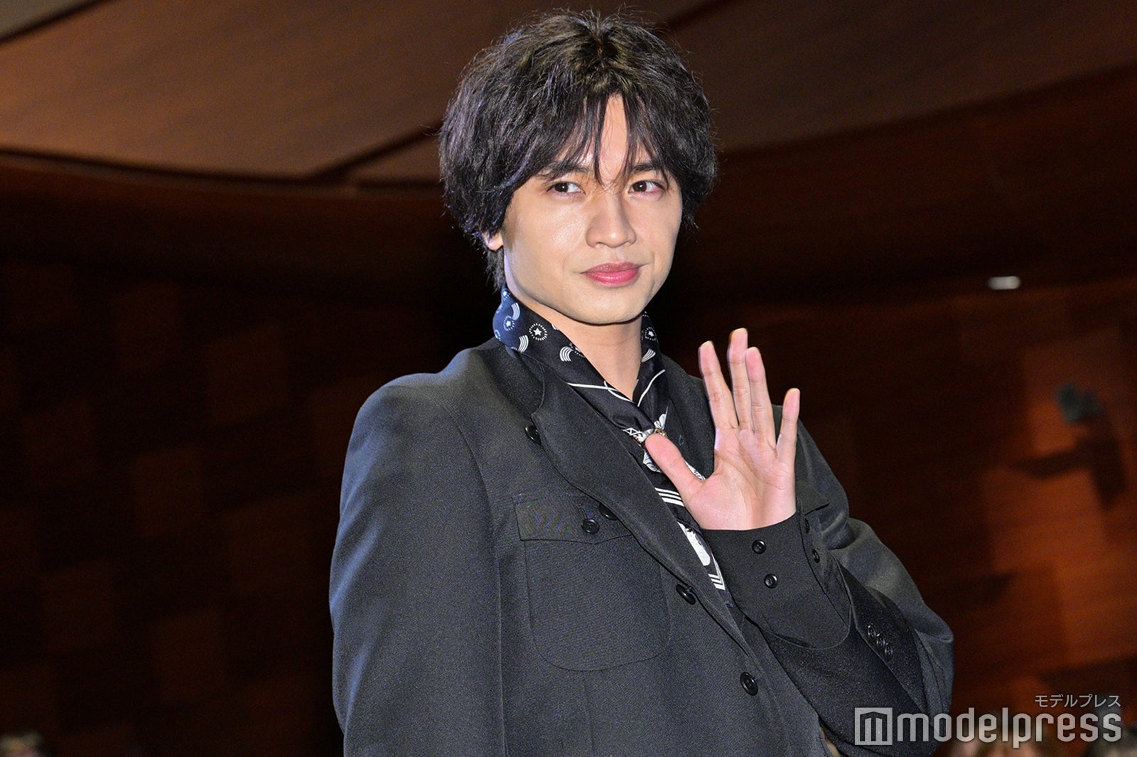 サプライズ登場で会場をわかせた中島健人（C）モデルプレス