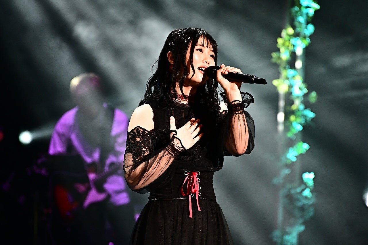 秋吉優花「第2回AKB48グループ歌唱力No.1決定戦 ファイナリストLIVE」（C）TBS