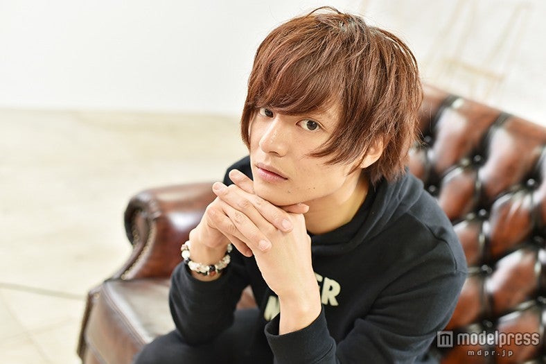 人気読モ・鈴木勤の女を落とす“恋愛鉄板理論”とは？ラブリから痛烈ツッコミも