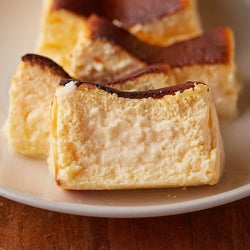 チーズケーキの最終形!? 秋葉原の「テリーヌバスクチーズケーキ」を実食!