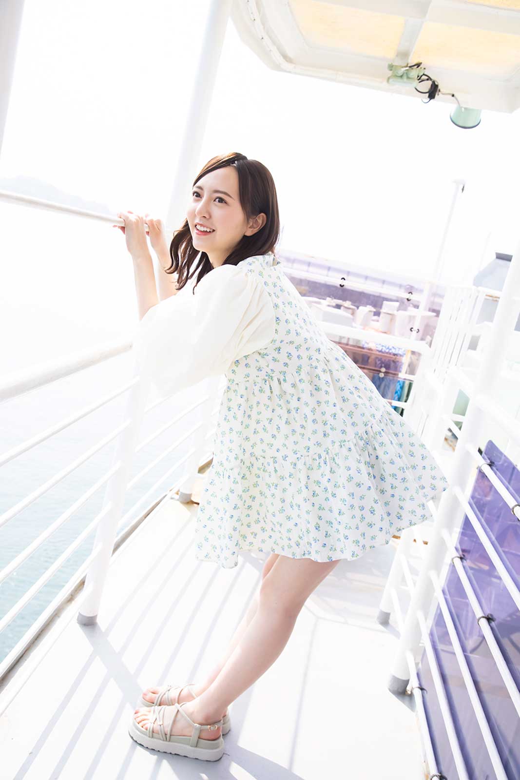 「HKT48  森保まどかラストフォトブック スコア」未公開カット（C）KADOKAWA （C）Mercury   PHOTO／TANAKA TOMOHISA