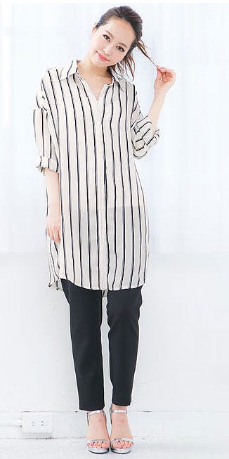 長袖シフォンロングシャツトップス「神戸レタス」2490円(税込)/画像提供:神戸レタス