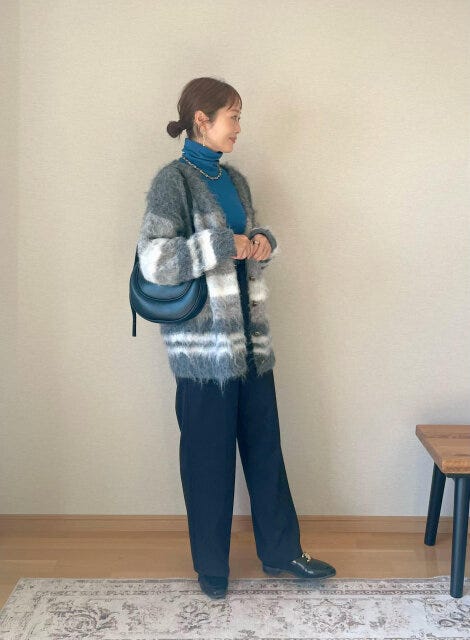 ユニクロのタートルネックコーデ