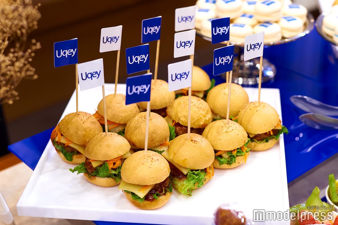 ミニバーガー(C)モデルプレス