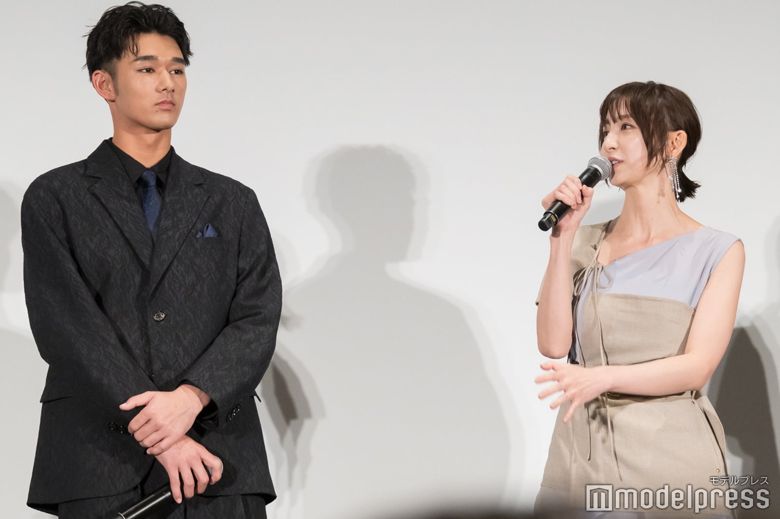 木下暖日、篠田麻里子（C）モデルプレス