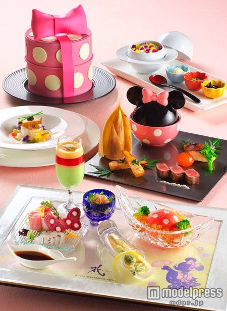 ミニーづくしのとびきり可愛い「ミニーマウスコース」登場