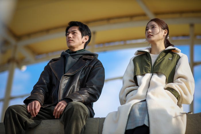 永山絢斗、土屋太鳳「優しい音楽~ティアーズ・イン・ヘヴン 天国のきみへ」(C)テレビ東京