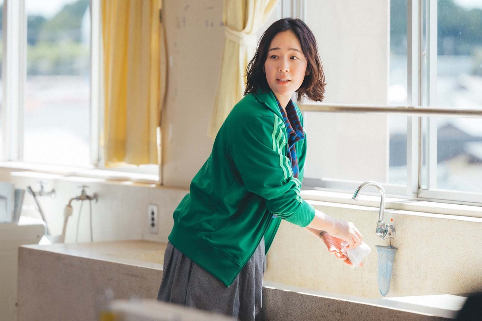 黒木華「下剋上球児」第2話より（C）TBS／撮影：ENO