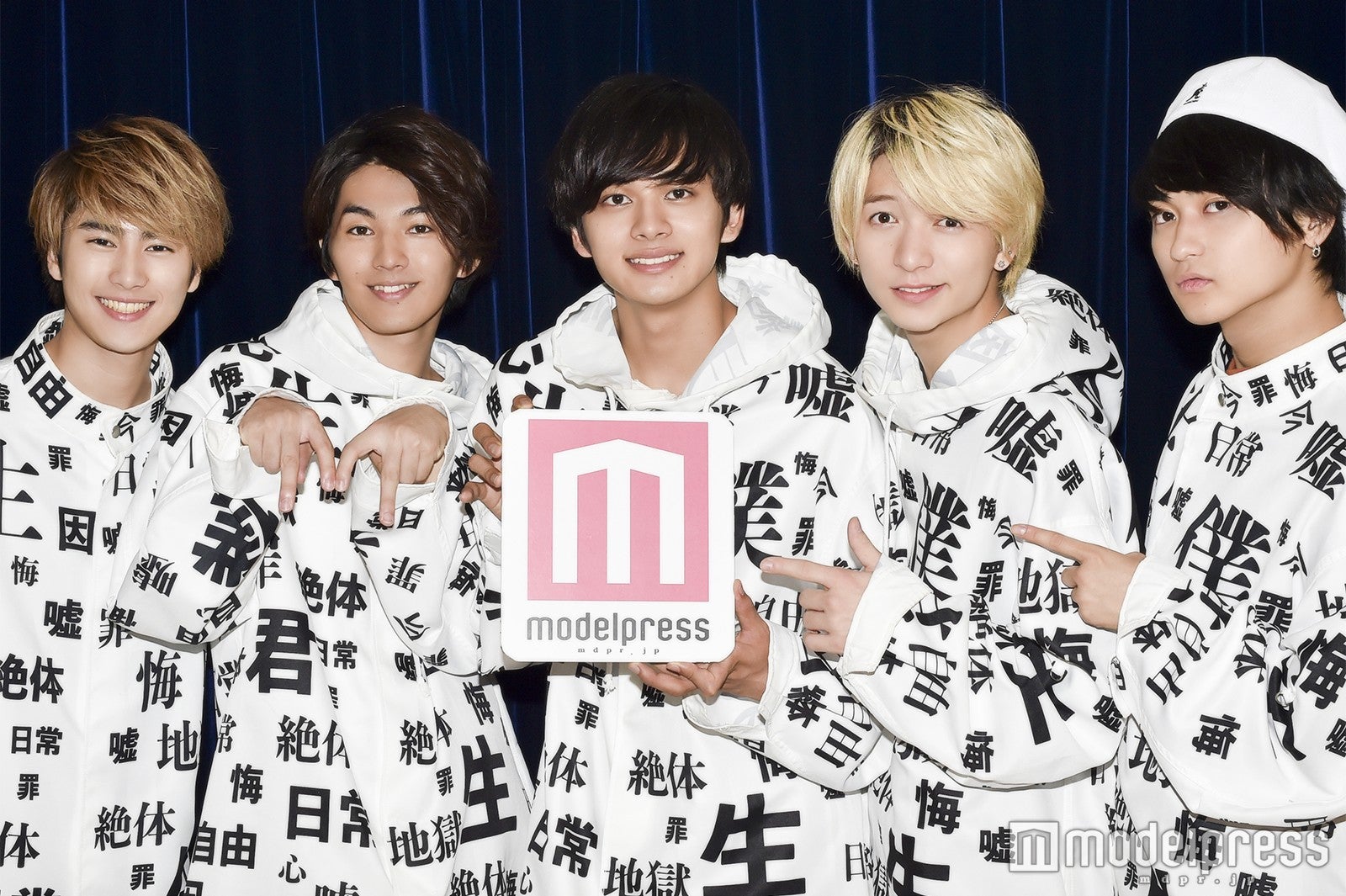 （左から）泉大智、矢部昌暉、北村匠海、小林龍二、橘柊生 （C）モデルプレス