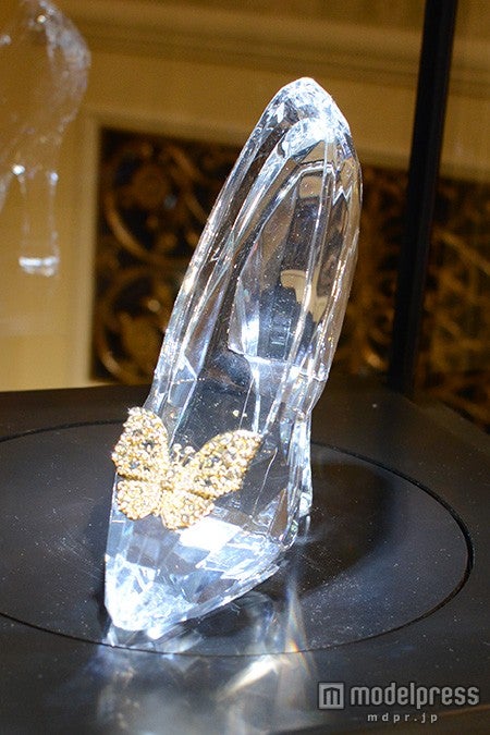 展示されたガラスの靴