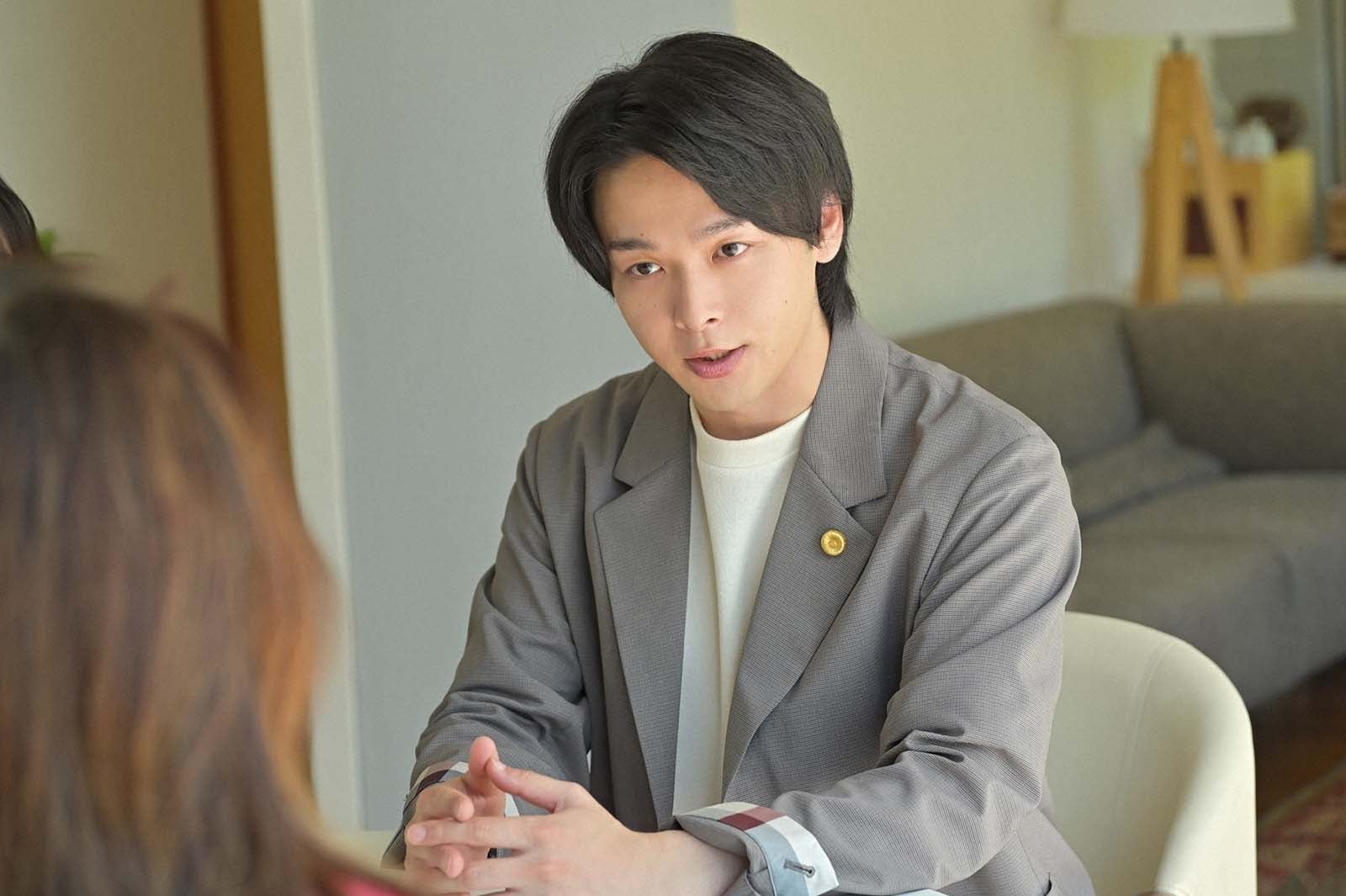 中村倫也「石子と羽男―そんなコトで訴えます？―」第5話より（C）TBS