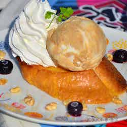 ラグパン vol.2(フレンチトースト
キャラメルアイス はちみつ掛け)¥900(C)モデルプレス