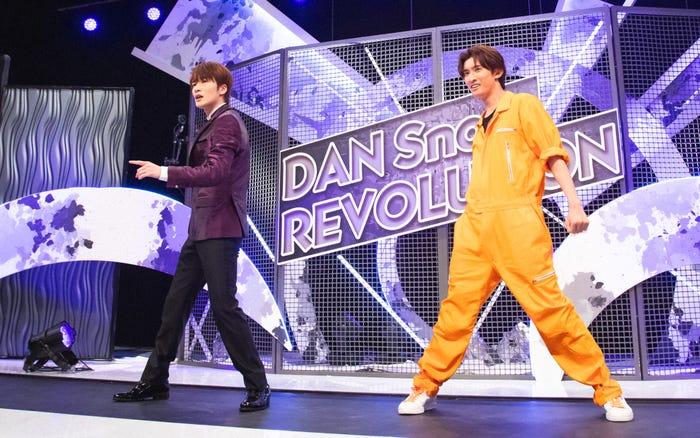 深澤辰哉、向井康二(C)TBS