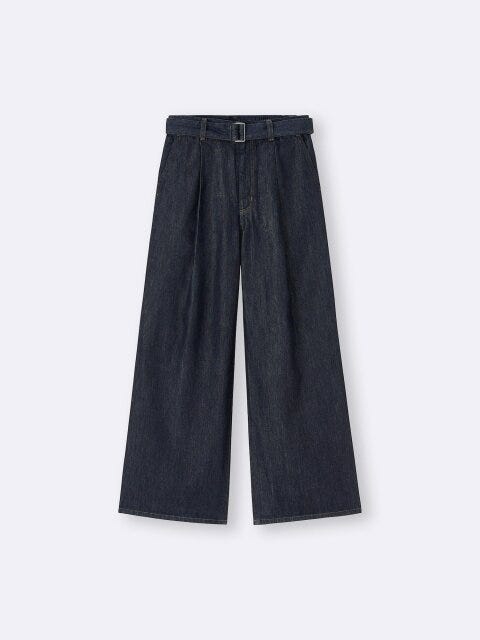 GU ライトデニムベルテッドワイドパンツ GUのライトデニムベルテッドワイドパンツ