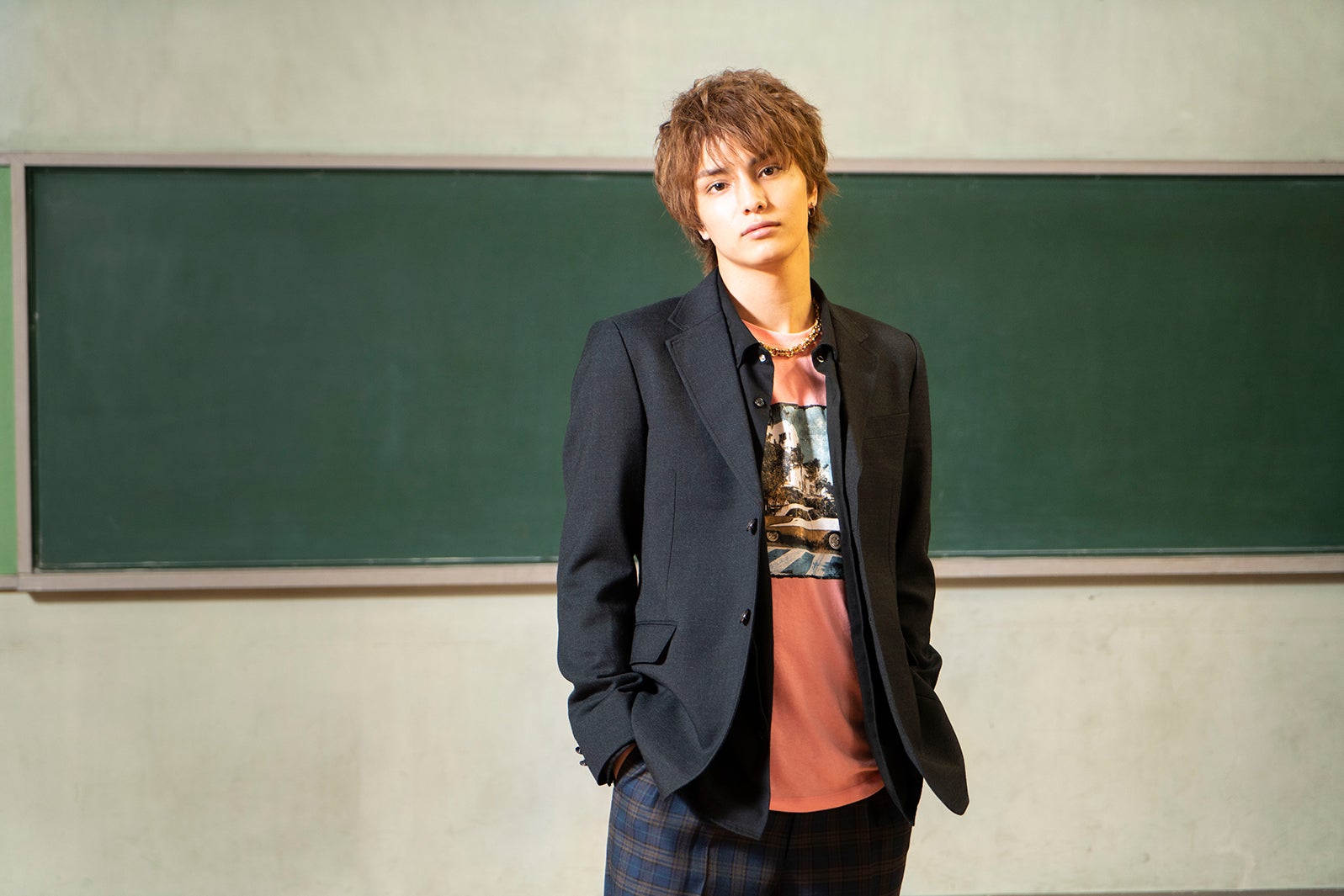 バンダリ亜砂也（C）「都立水商！～令和～」製作委員会・MBS