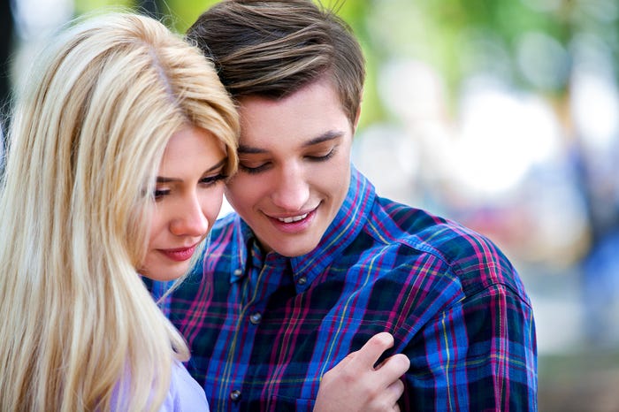 さっぱりとした感じで伝えると重たくならずに済む!(photo-by-Gennadiy-Poznyakov/Fotolia)