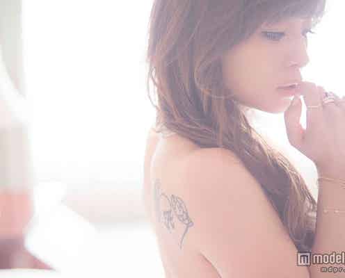 浜崎あゆみのナチュラルな色気 「Numero」とのコラボビジュアル解禁