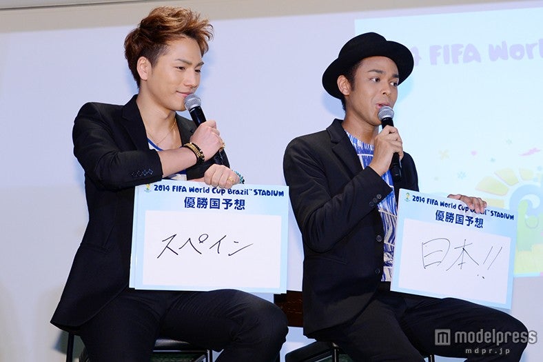 （左より）EXILE・NESMITH、三代目J Soul Brothers・登坂広臣