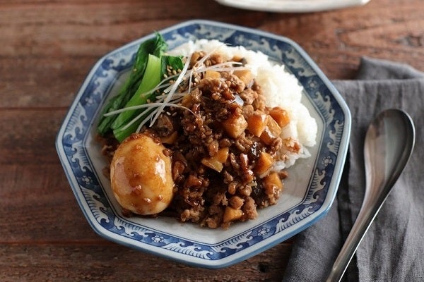 台湾そぼろルーローハン