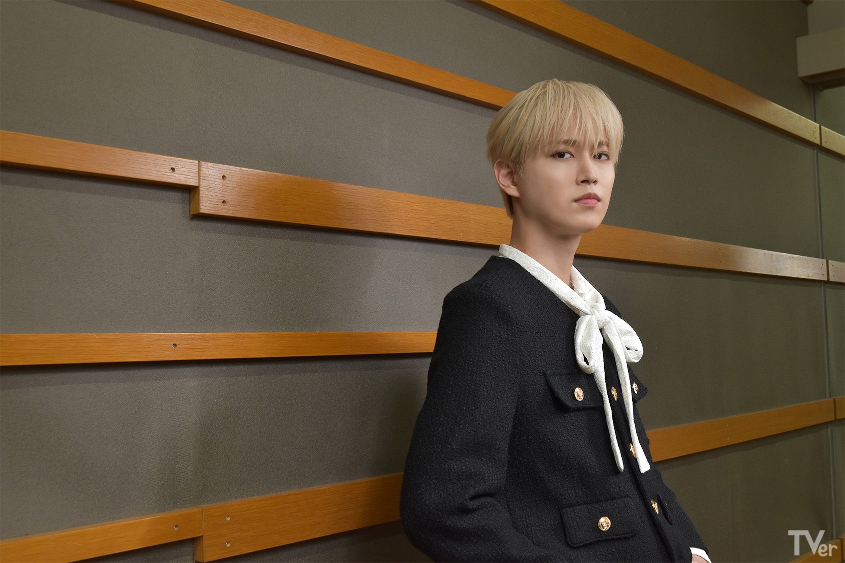 白岩瑠姫（C）あしだかおる・アオイセイ／ぶんか社／カンテレ