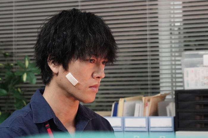 桐谷健太「院内警察」第9話より(C)フジテレビ/共同テレビ