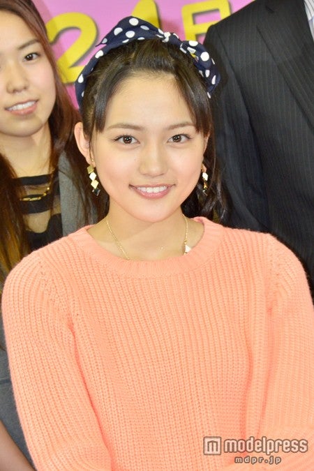 川口春奈、20歳の体が入れ替わる