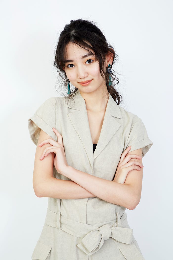 進化系テーラードスタイル/衣装協力:EGOIST(提供画像)